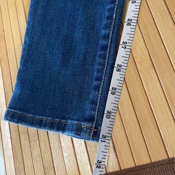 Joe’s Jeans. Honey Straight Leg. Size 28. New with tags. - Picture 6 of 9